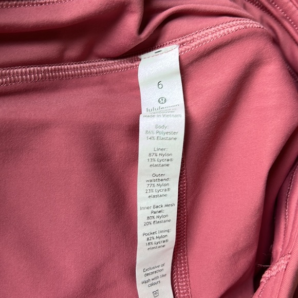 Lululemon tennis skirt - Picture 3 of 4